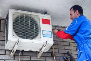 24/7 and Emergency HVAC Near College Square, IA | Air Conidtioning and Heating Contractors